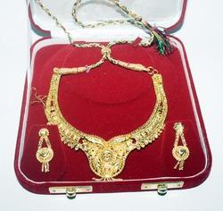 Manufacturers Exporters and Wholesale Suppliers of Gold Plated Ladies Necklace New Delhi Delhi